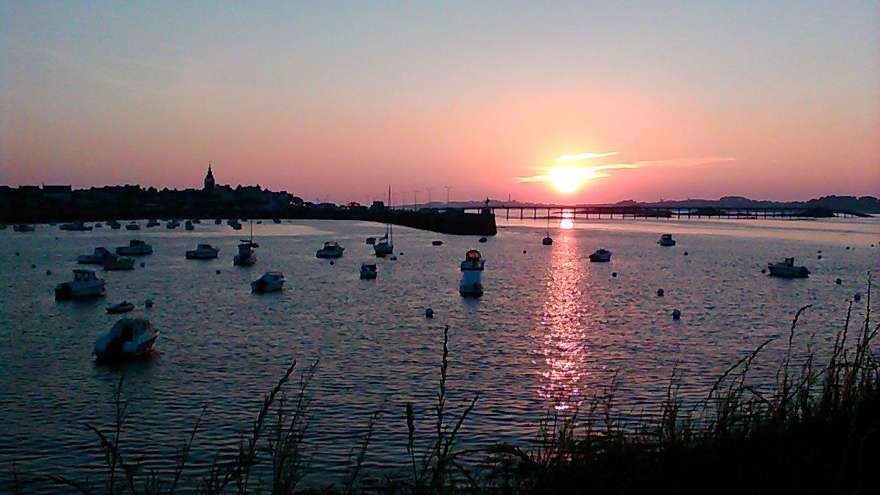 Logis Hotel Bellevue Roscoff Exteriör bild